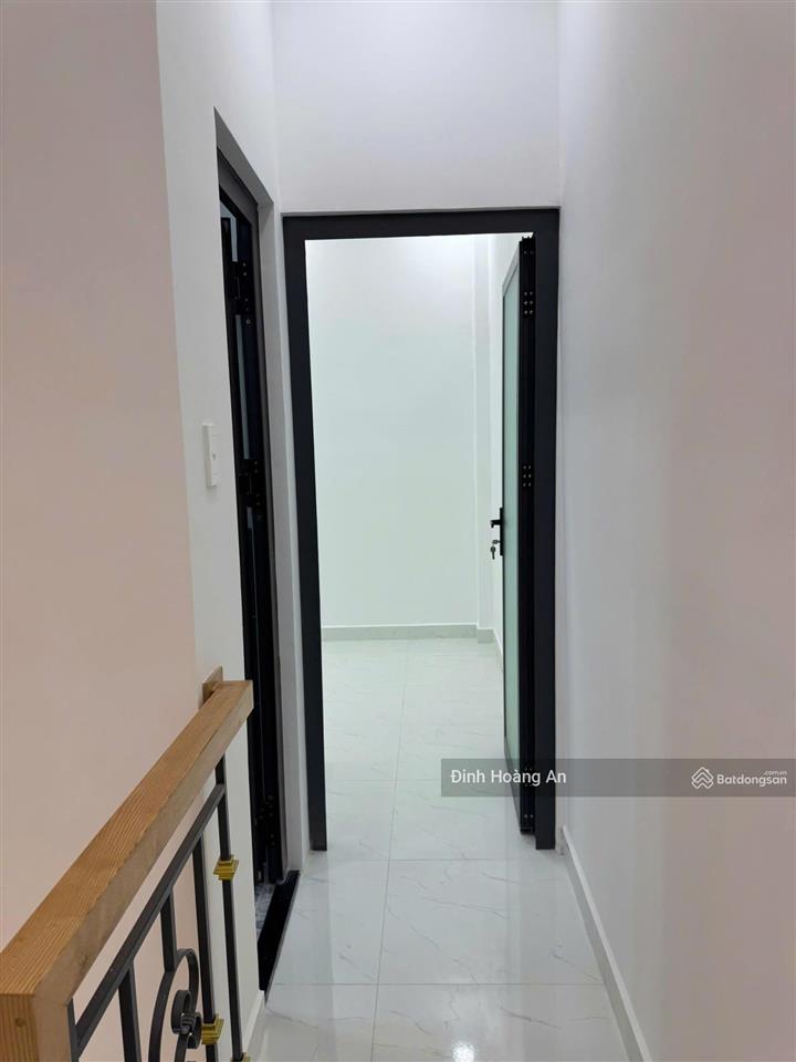 Bán nhà riêng ở hương lộ 2, bình trị đông b, bình tân, 4 tỷ, 38.6m2, 2pn, 2wc, 2 tầng, sổ riêng