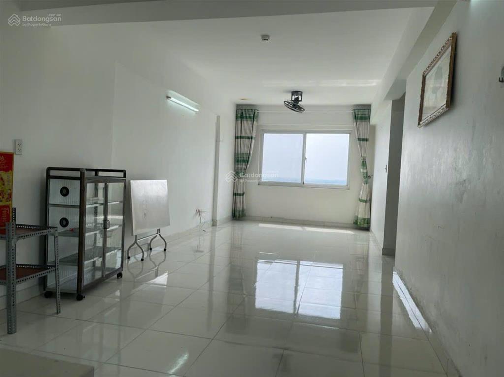 Bán căn hộ thương mại happy city 63m2 2pn 1wc căn góc