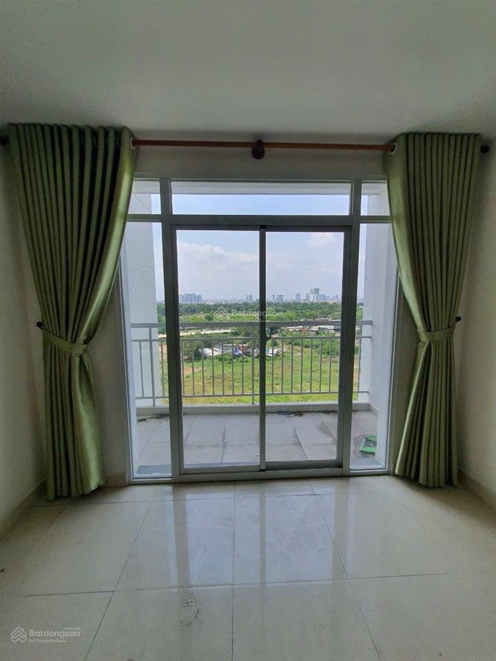 Chính chủ gửi bán nhanh căn hộ happy city dt 100,5m2 3pn 2wc có ban công