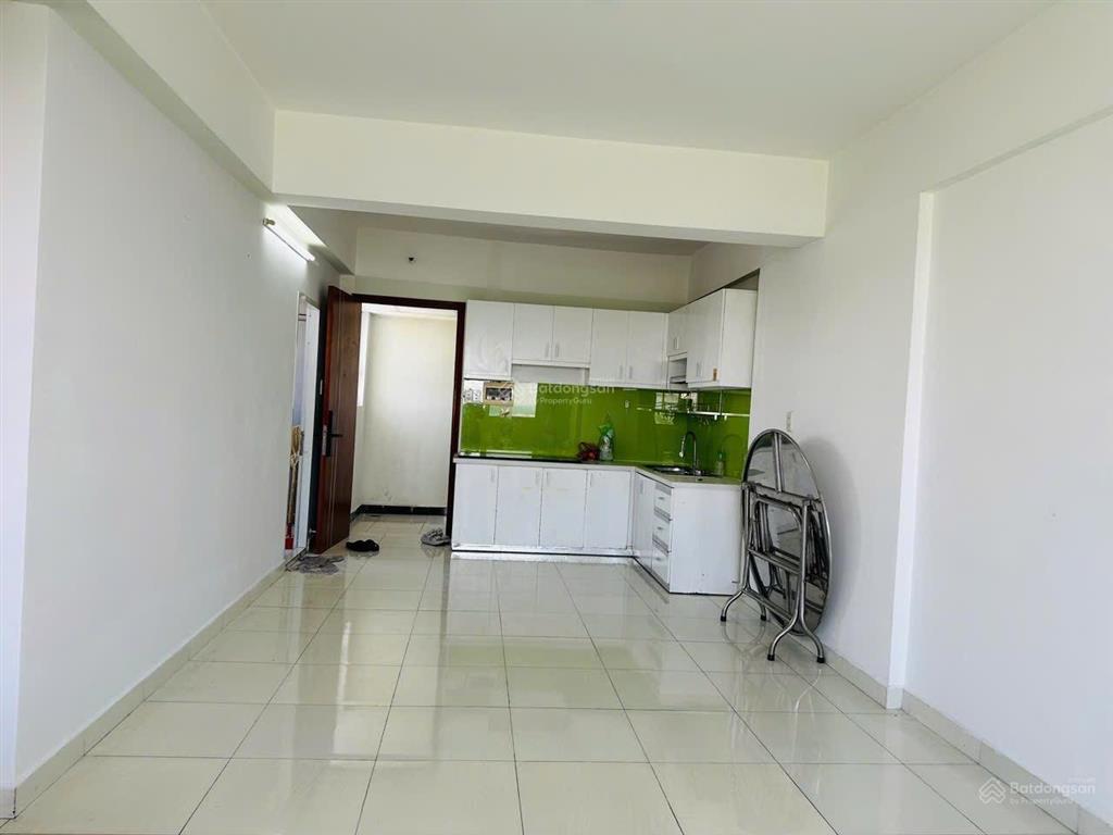 Cho thuê căn hộ happy city 2pn 63m2, giá 6tr5 có máy lạnh, rèm