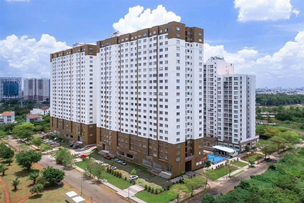 Chính chủ bán căn hộ 63m2 2pn 1wc happy city căn góc 2pn thoáng mát