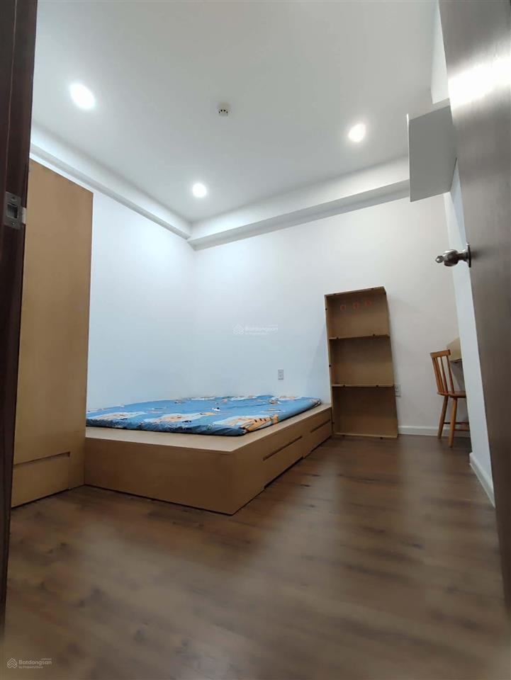 Chính chủ bán gấp nhà mặt tiền đường vừa ở vừa kinh doanh giá tốt