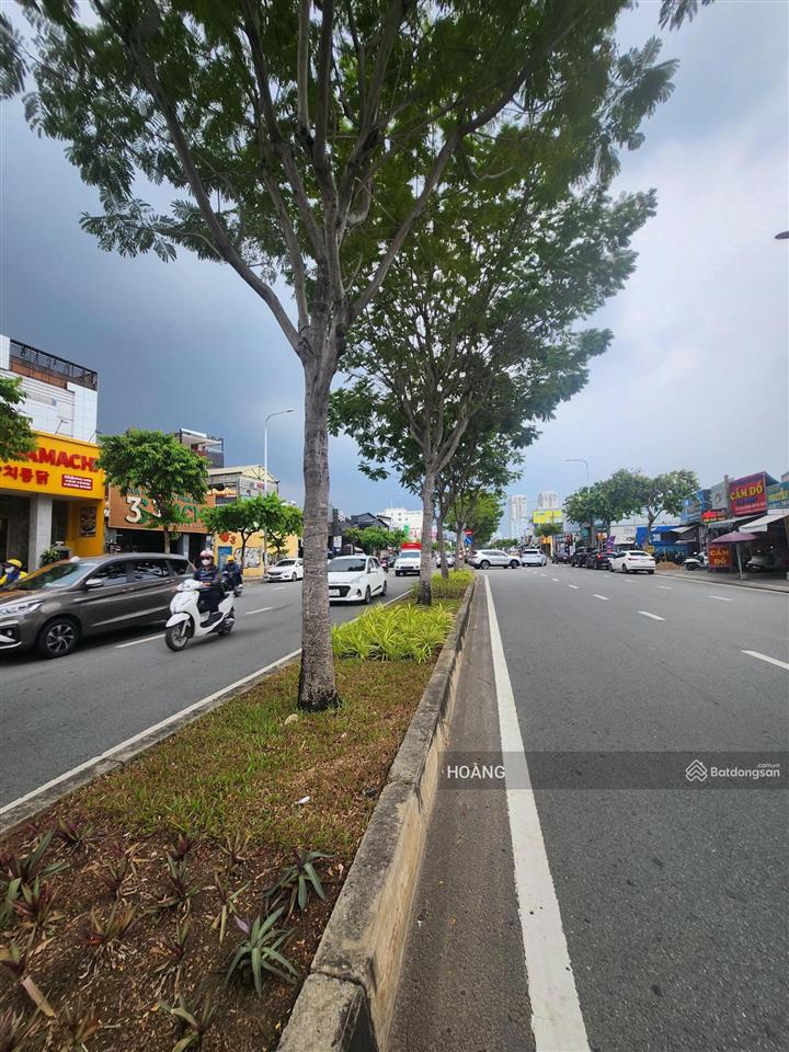 Cho thuê tòa nhà mt trần não, p. bình an, q2. dt 6,5x40m 1 hầm 7 lầu. giá rẻ.  0901 686 *** mr thao