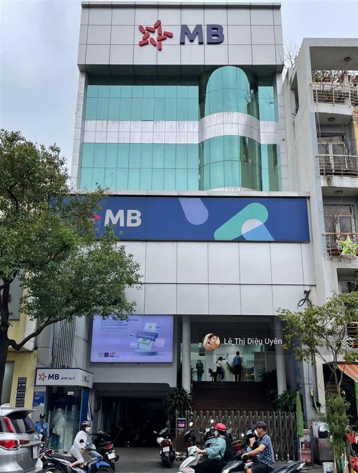 Chính chủ cho thuê nhà số 3 hoàng hoa thám, bình thạnh, dt 10.5x27m 1h 4 lầu,  0901 686 ***. giá rẻ