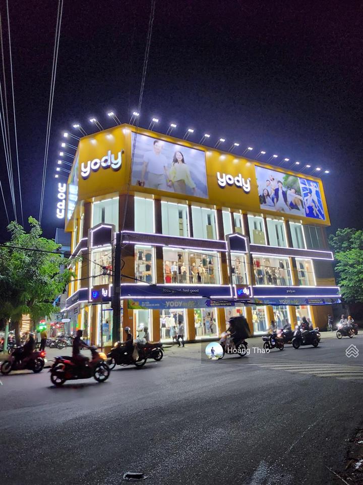 Cho thuê nhà mt đường quang trung, gò vấp. dt 5x25m 2 tầng. giá 40tr.  0901 686 ***. mr thao