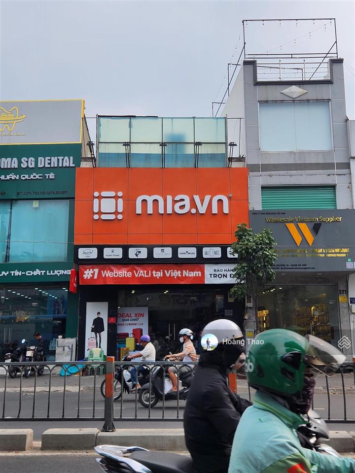 Cho thuê nhà mt đường quang trung, gò vấp. dt 5x25m 2 tầng. giá 40tr.  0901 686 ***. mr thao