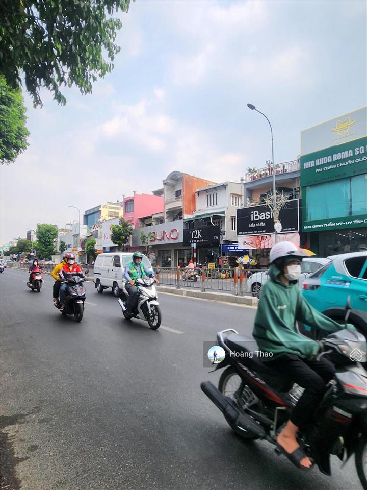 Cho thuê nhà mt đường quang trung, gò vấp. dt 5x25m 2 tầng. giá 40tr.  0901 686 ***. mr thao