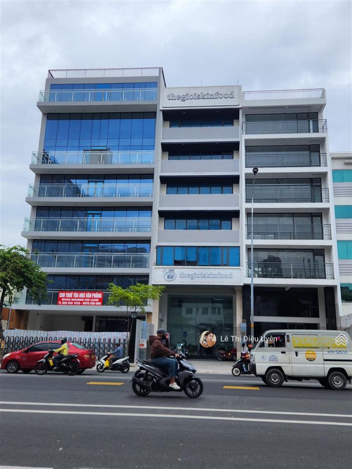 Chính chủ cho thuê tòa nhà mt cộng hòa, p12, tân bình, dt 8,5x30 7 tầng. giá rẻ.  0901 686 ***