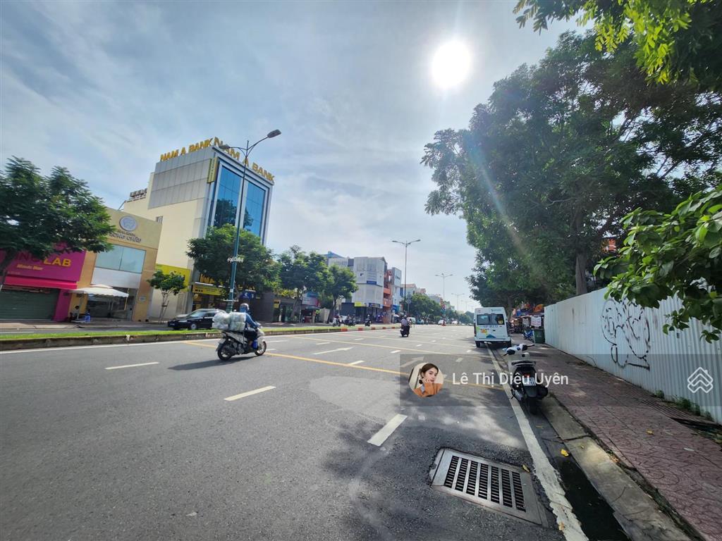 Chính chủ cho thuê nhà 415 lê văn việt, q9. dt 10x40 1h 8 tầng. 3000m2/sàn. giá rẻ. 0901 686 *** .