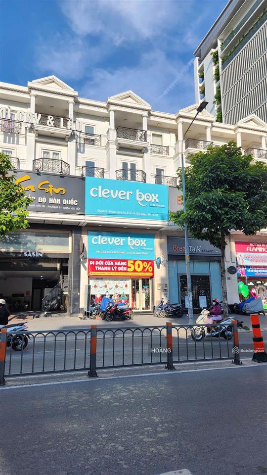 Cho thuê nhà mt 366 phan văn trị, p5, gò vấp. dt 6x21m, 4 tầng, ngay emart, giá rẻ.  0901 686 ***