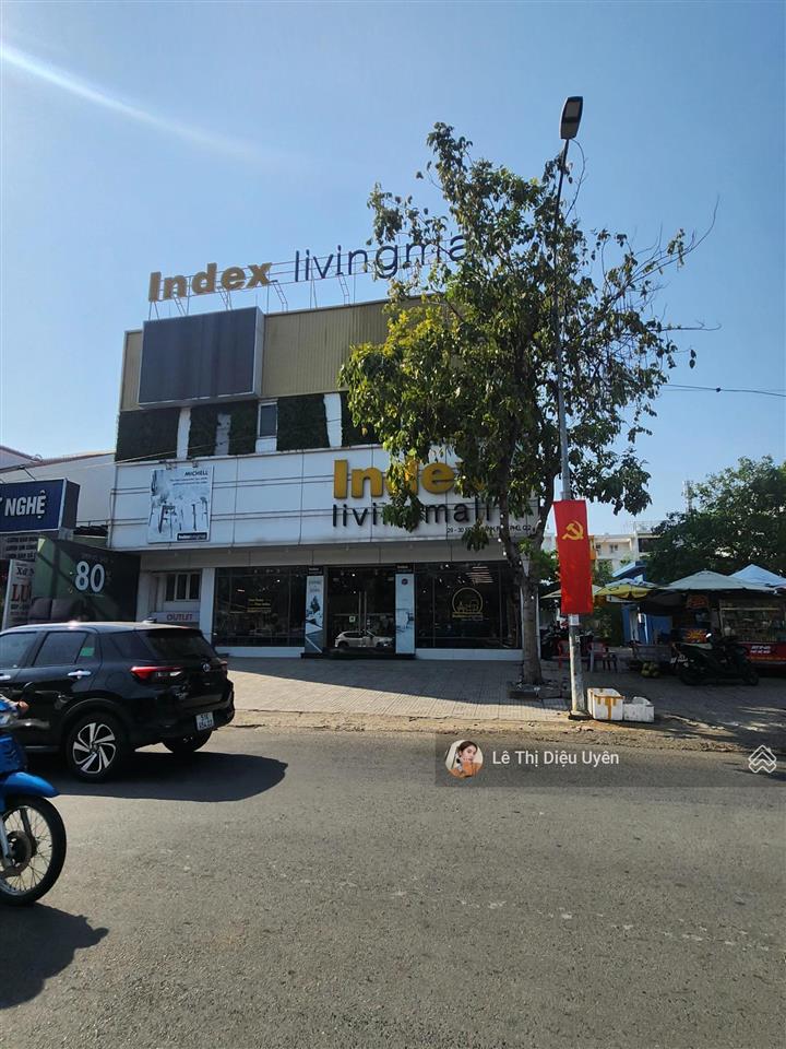 Chính chủ cho thuê nhà 2930 song hành, p an phú, q2. dt 15x20 1 hầm 3 tầng. 1200m²/sàn. giá rẻ
