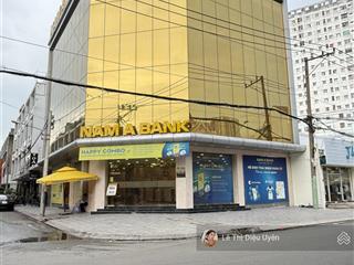 Cho thuê nhà 2mt đường trần não, quận 2, dt 12x25m 5 tầng, giá rẻ.  0901 686 ***. mr thao