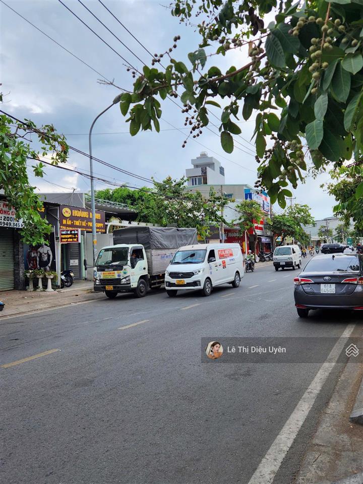 Chính chủ cho thuê nhà mt 47 đường hiệp bình, tp thủ đức. dt 15x20m 3 tầng, giá rẻ,  0901 686 ***