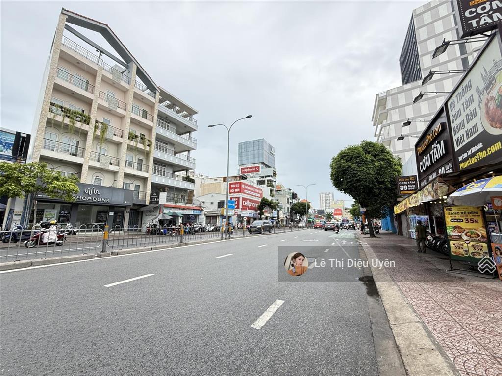 Cho thuê nhà mt đường phan đăng lưu, diện tích 6.5x25m 2 tầng. giá rẻ.  0901 686 *** mr thao