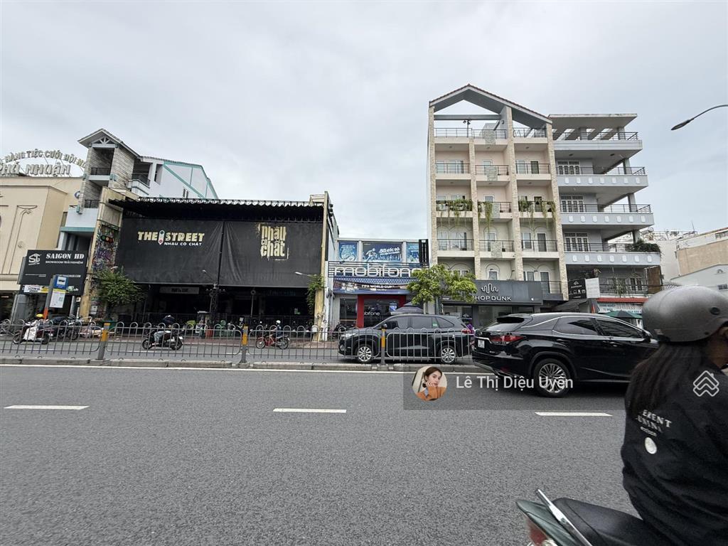 Cho thuê nhà mt đường phan đăng lưu, diện tích 6.5x25m 2 tầng. giá rẻ.  0901 686 *** mr thao