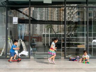 Cho thuê căn chân đế ngay cụm toà chung cư khu vip, 80m2, giá chỉ có 17tr