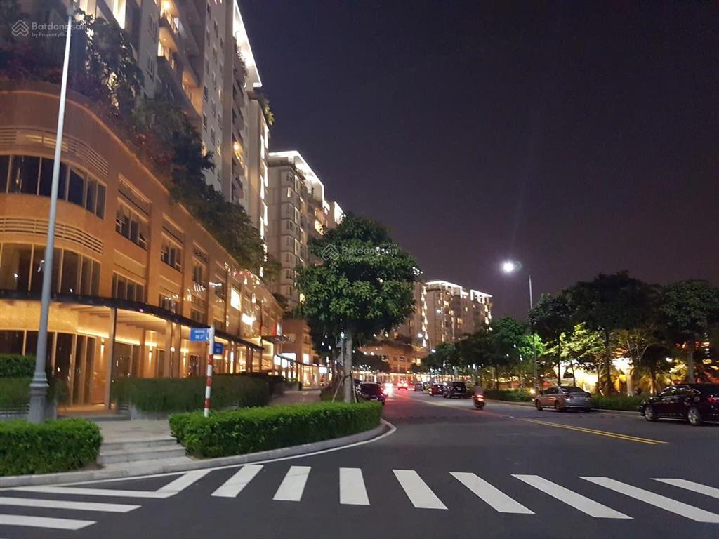 Cho thuê mặt bằng shop khối đế sarimi giá tốt, diện tích lớn mặt tiền rộng 9,1m view công viên sala