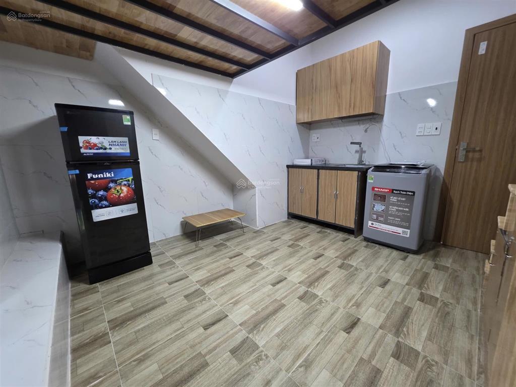Bán chung cư mini, giá ưu đãi 19,8 tỷ, 100m2, 26pn, 27wc  dòng tiền 1.2 tỷ/năm