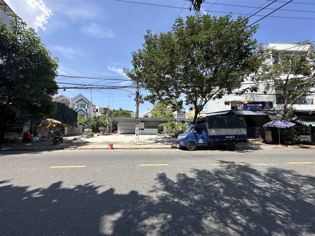 Cực phẩm. bán đất góc mặt tiền đường chính hữu, quận sơn trà. cách trung tâm tài chính quốc tế 500m