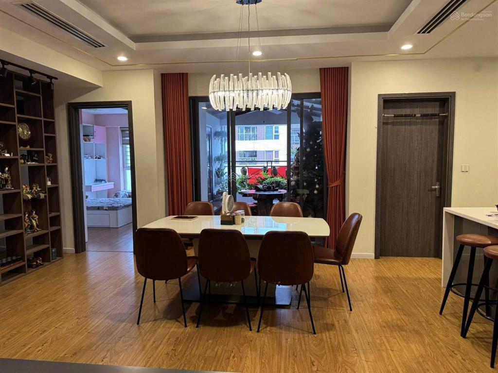 Bán ch fodacon bắc hà mặt đường trần phú, tầng trung, 112m2 3n3vs, giá 6,9 tỷ.  0985 991 ***