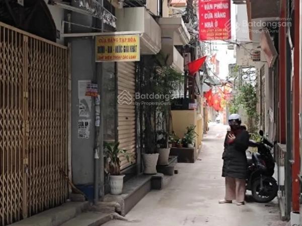 Bán đất đống đa , phố pháo đài láng , ngõ xe máy tránh , 50m ra ô tô tránh , 100m ra đường lớn