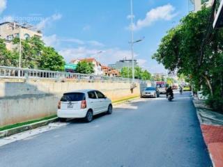 Bán đất tây hồ (cũ), mặt phố âu cơ, lô góc 2 thoáng, kinh doanh sầm uất, vị trí đắc địa, giá hạt dẻ