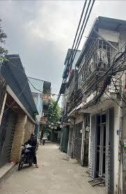 Bán đất hoàng mai (cũ) , phố định công hạ , 3 gác đánh võng , mặt tiền khủng , chỉ 135tr/m2