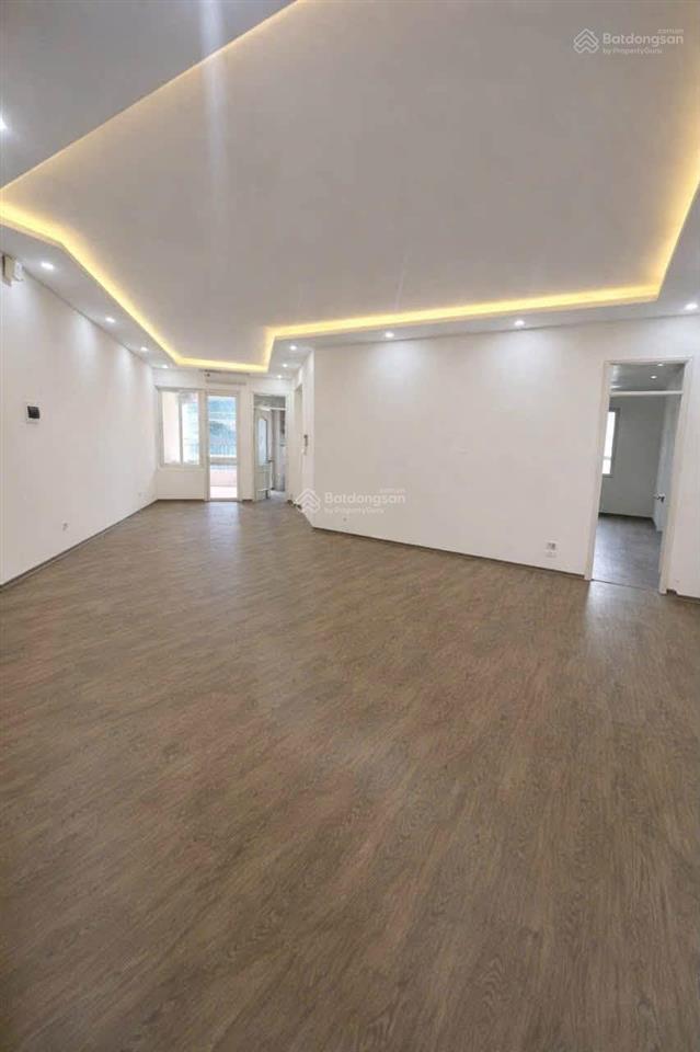 Bán căn hộ chung cư trung hòa nhân chính , căn góc thoáng sáng , nhà mới ở ngay , giá siêu đầu tư
