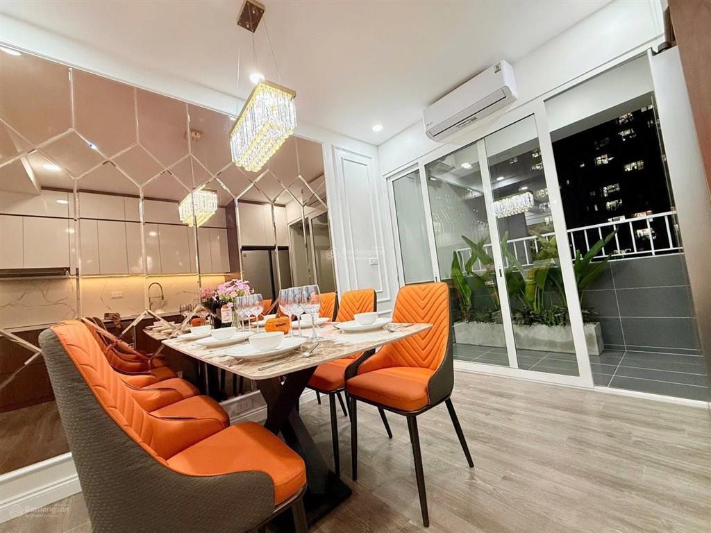Bán căn hộ chung cư 57 vũ trọng phụng, căn góc 2 thoáng, ban công hướng mát, chỉ 75tr/m2