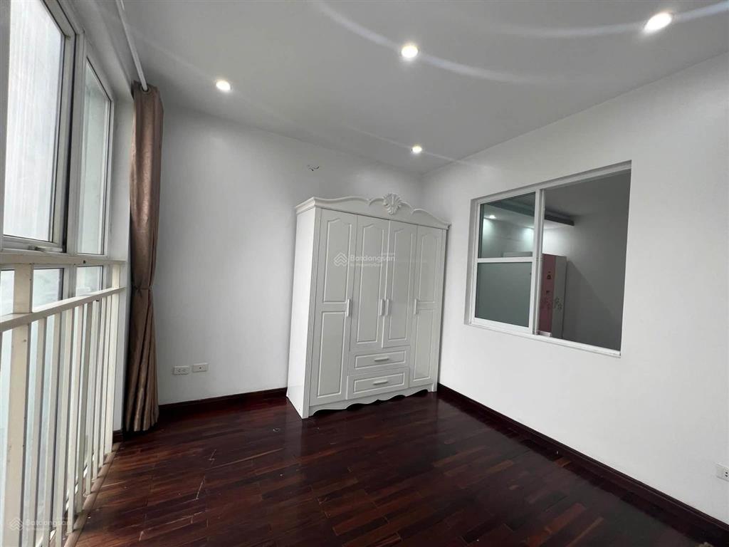 Bán căn hộ chung cư lilama 124 minh khai, căn góc 2 thoáng, nhà đẹp ở ngay, chỉ 76tr/m2