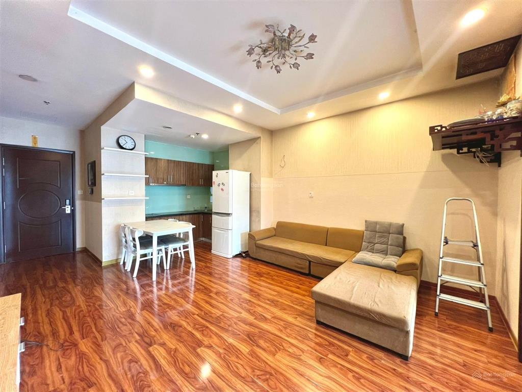 Bán căn hộ chung cư times city, ban công hướng nam, 3 ngủ nhỏ xinh, nhà đẹp ở ngay, chỉ hơn 90tr/m2