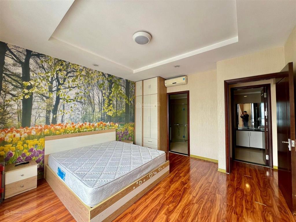 Bán căn hộ chung cư times city, ban công hướng nam, 3 ngủ nhỏ xinh, nhà đẹp ở ngay, chỉ hơn 90tr/m2
