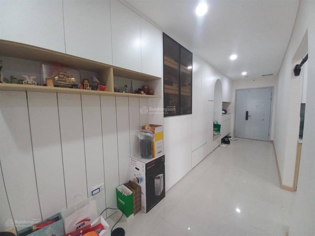 Bán căn hộ chung cư golden palace, nhà đẹp ở ngay, căn góc 3 thoáng, hướng mát quanh năm
