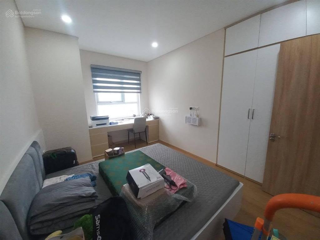Bán căn hộ chung cư golden palace, nhà đẹp ở ngay, căn góc 3 thoáng, hướng mát quanh năm