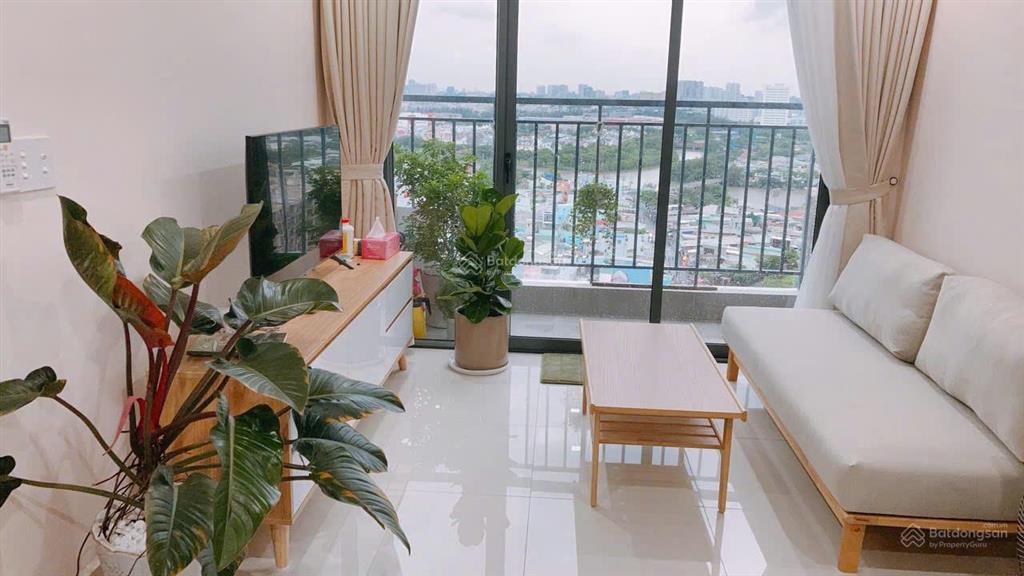 Cho thuê cc 3pn full nội thất giá chỉ với 14 triệu, 85m2 tại chung cư goldora plaza