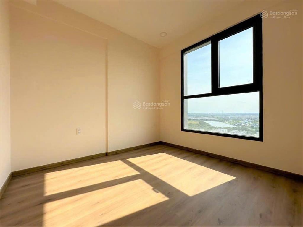 Bán ch 2pn, 2wc, 80m2 tại essensia sky, 5,9 tỷ,  0936 549 ***