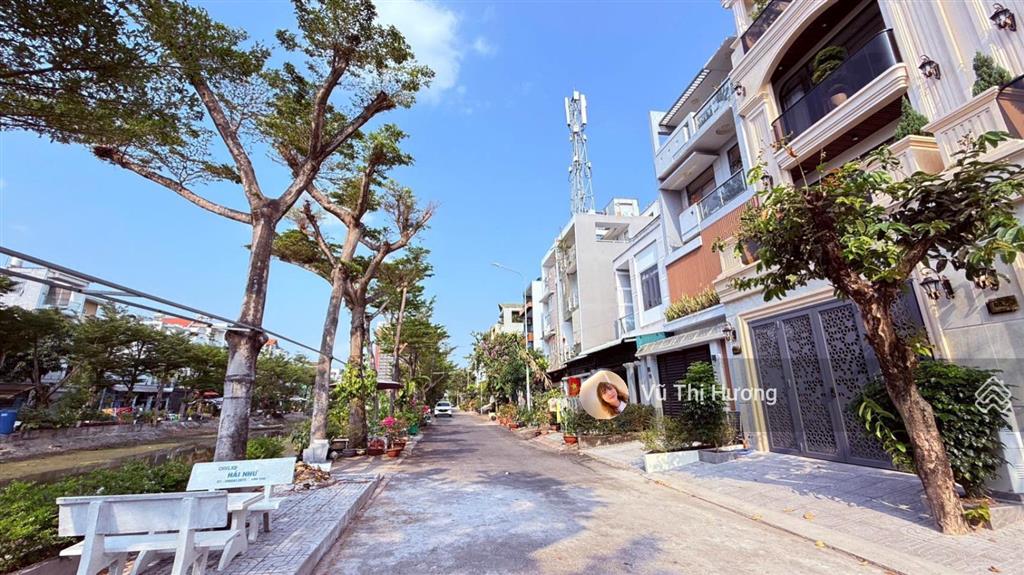 Đất nền mt view công viên 5m x 18m  chỉ 7.8 tỷ