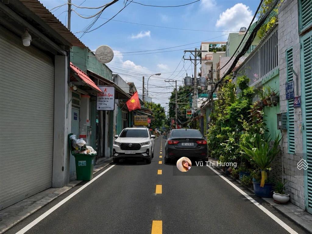 Q7  bùi văn ba nh 6m x 19m  thu nhập 35tr/th  chỉ 9 tỷ hơn  xe hơi tránh