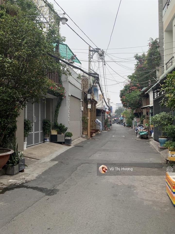 Q7  bán dãy trọ 18p  thu nhập 40tr/th 7m x 40m  17.9 tỷ  xe hơi né