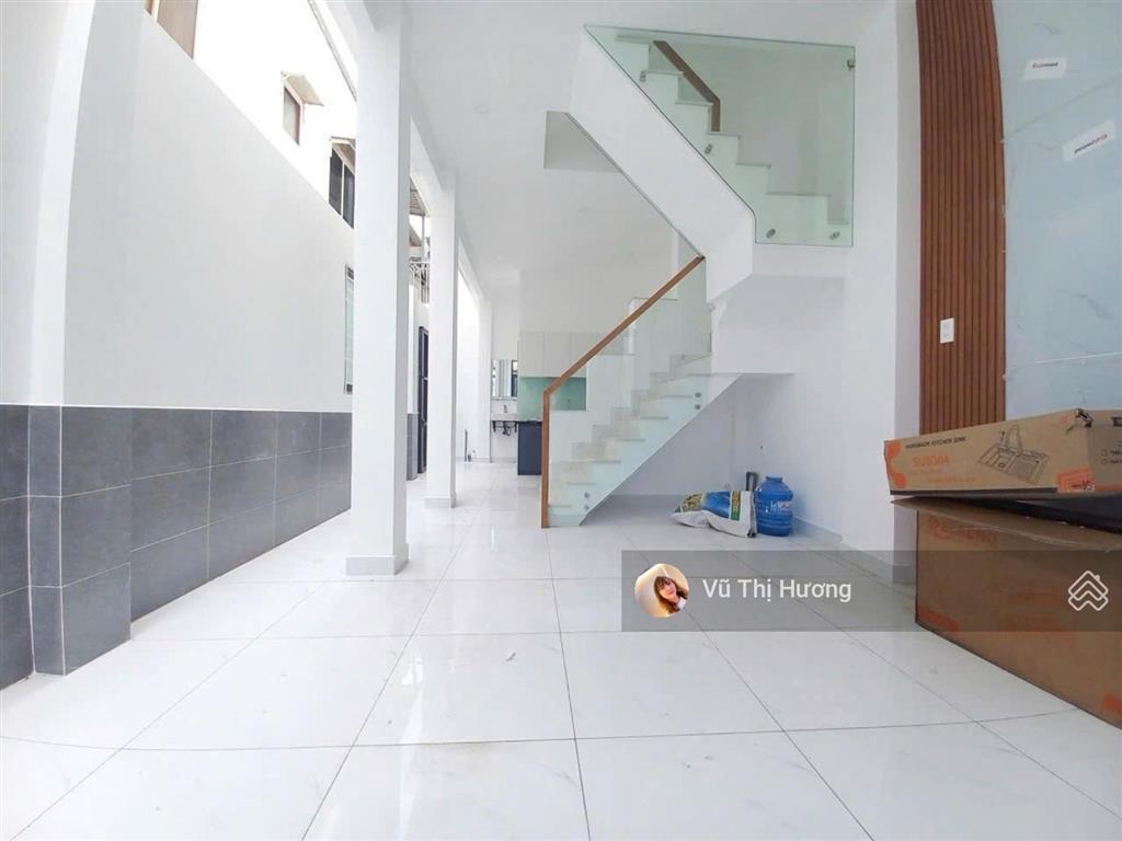 Q7  3 tầng xe hơi ngủ nhà  khu kiều đàm  dts 90m2  chỉ hơn 8 tỷ