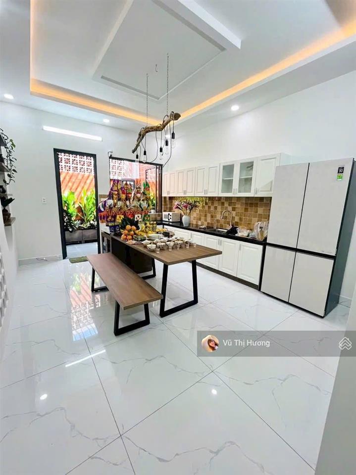 Q7  nhà 2 tầng 4.6m x 25m  chỉ 6.2 tỷ  50m ra mt htp  tặng full nội thất