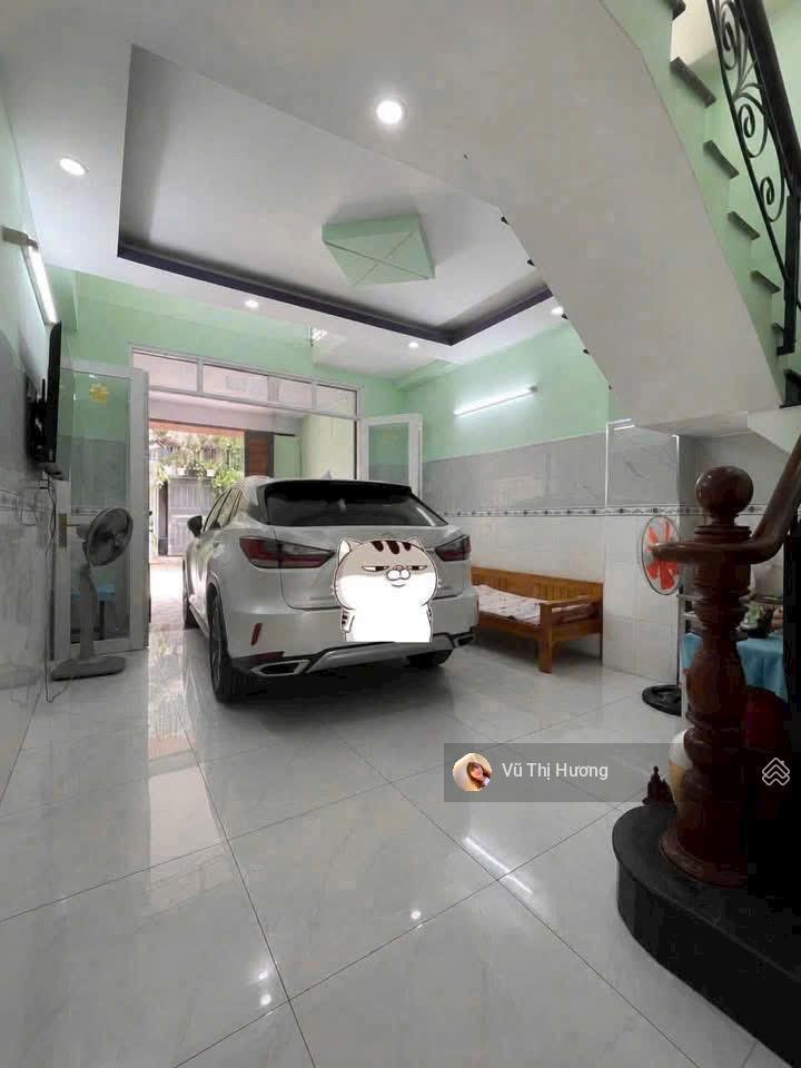 Q7  4m x 26m  xe hơi ngủ nhà  chỉ 7 tỷ hơn  ngay đường phú thuận