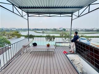 View hồ  nhà đẹp nội thất cao cấp. nhà 2 tầng  sân thượng. đường 6m thông