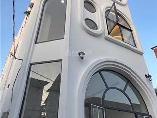 Thiết kế mẫu nhà từ đức. giáp 2 mặt tiền đường rộng 6m thông thoáng. dt 55m2  nhà mới 3 tầng