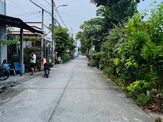 Đường nhựa 6m. dt 5x19. full thổ cư. shr. ngay nguyễn hữu trí. cách ub bình chánh 2km