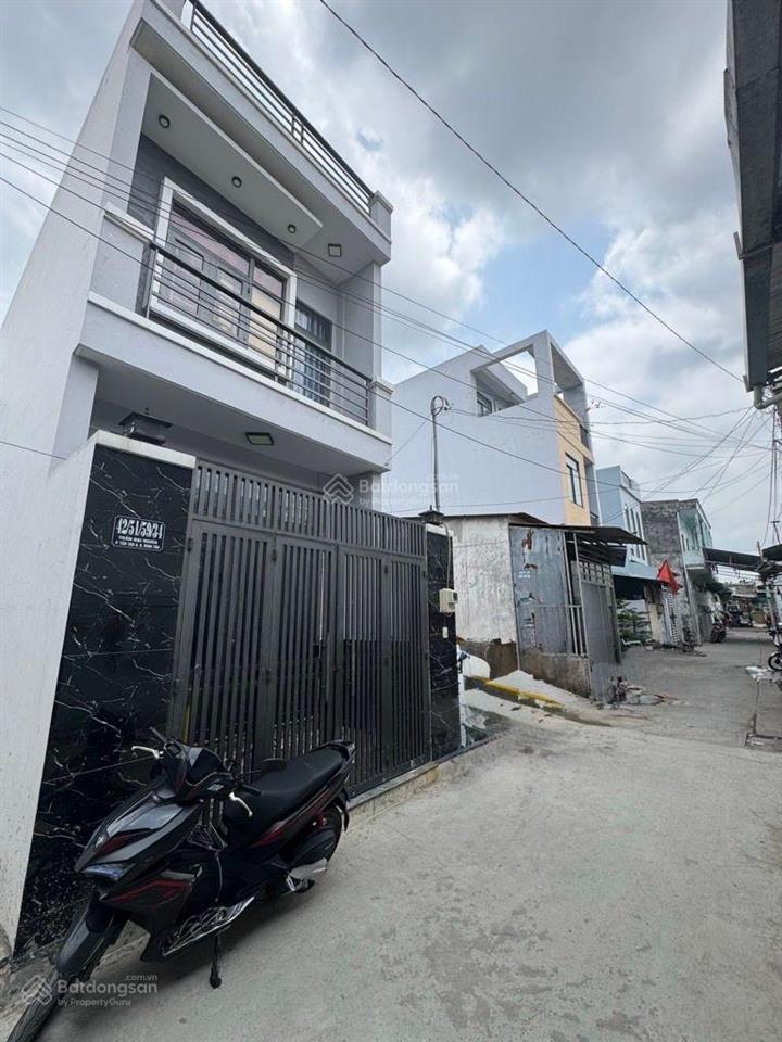 Ngộp bank. đất phân lô 5x15m, xây trệt 2 lầu sân thượng. ngay kinh dương vương. sổ riêng