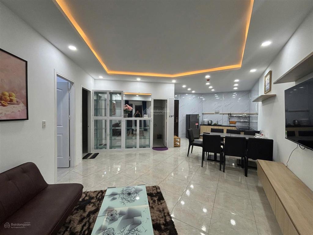 Cho thuê căn hộ góc  2 phòng ngủ 2 wc, mường thanh 04 trần phú nha trang, view biển, hd từ 3 tháng