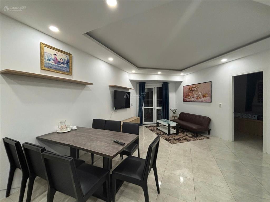 Cho thuê căn hộ góc  2 phòng ngủ 2 wc, mường thanh 04 trần phú nha trang, view biển, hd từ 3 tháng