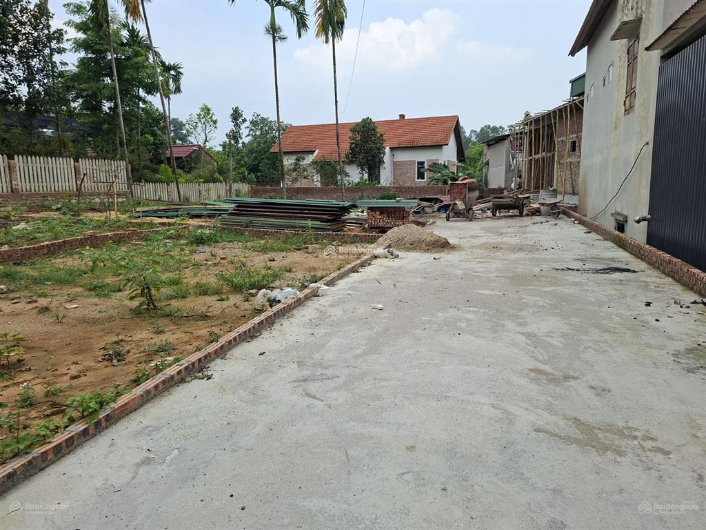 Chính chủ bán 80m2 đất thổ cư sẵn sổ đường ô tô tới đất tại liên bão