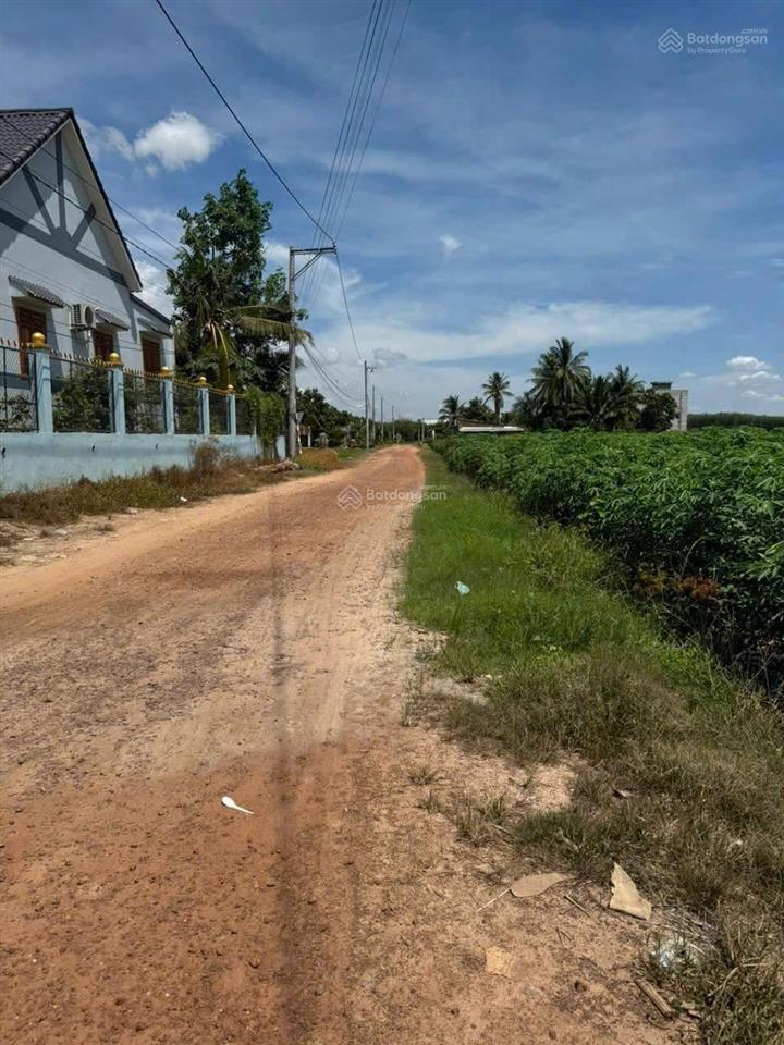 Chính chủ bán đất sẵn sổ 2 mặt tiền hương lộ 4 duy nhất